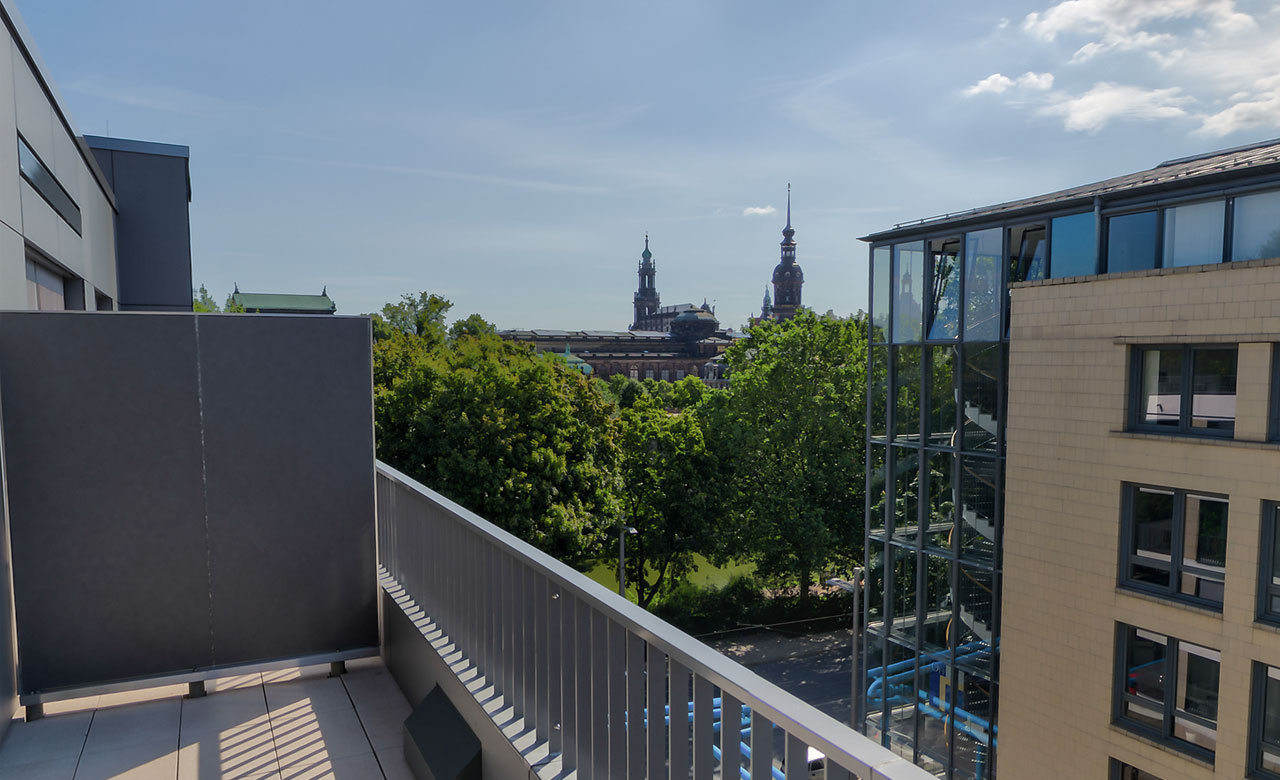4-Zimmer Apartment Balkon mit Blick auf Altstadt